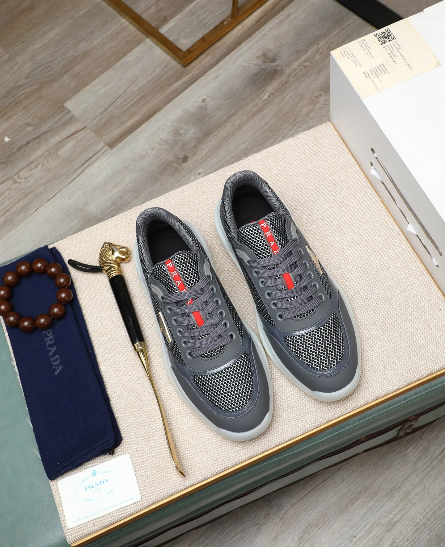 Men's men's shoes 💰620 🌹🌹[PRADA—Prada] 2025 latest model 🙈original replica! 👟👟👟Available here. The workmanship is top-notch. The upper is made from Italy. 🇮🇹Imported first-layer cowhide. ❗️Breathable genuine leather lining @Suitable for travel. The original version has an enlarged engraved sole, making it suitable for all kinds of travels, showing low-key luxury. Let quality speak for itself. Color: Size: 38-45